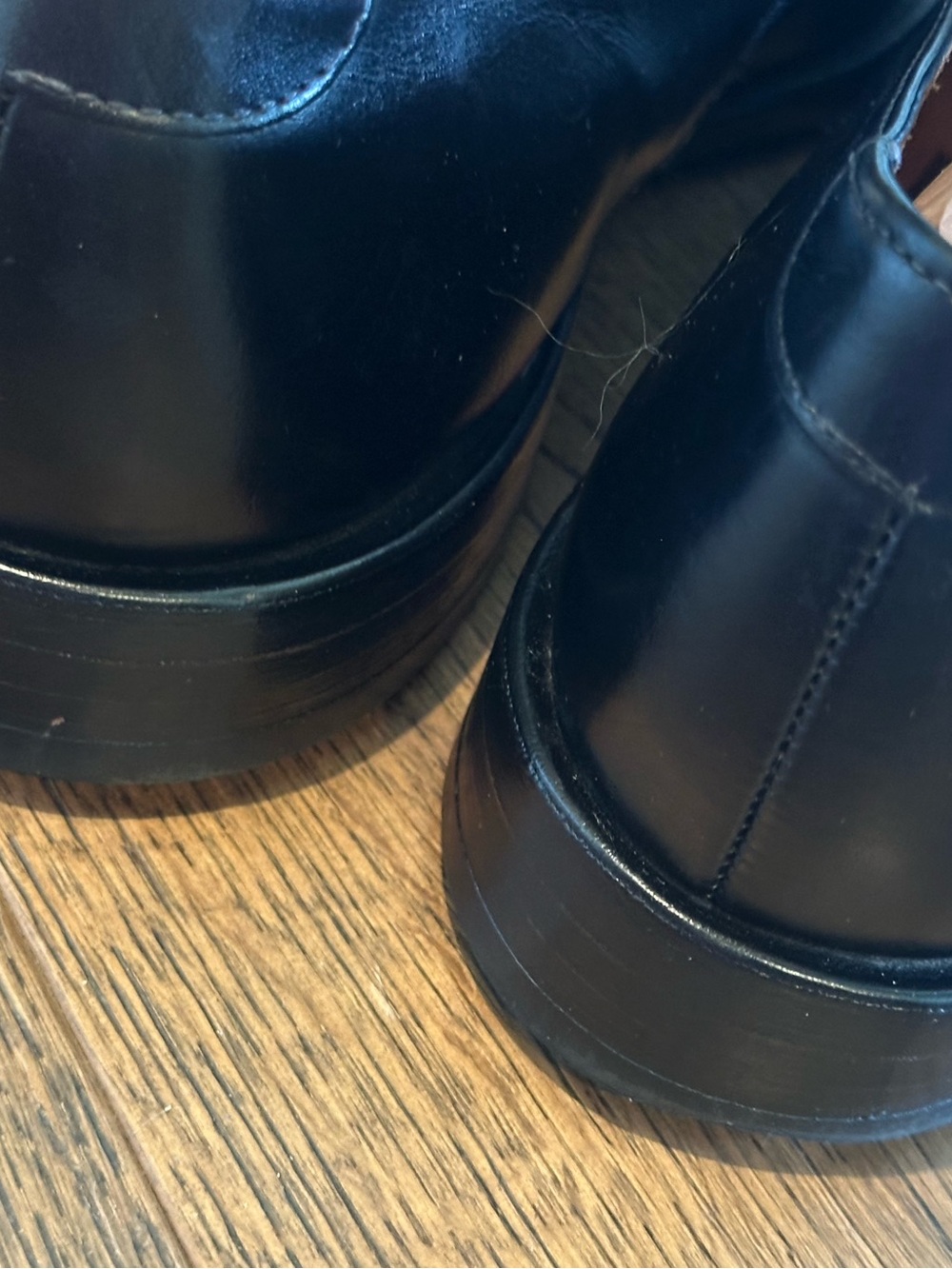 Allen Edmonds - Picture 5 of 16